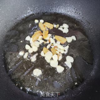 蒜片豆豉炒豇豆的做法步骤：3