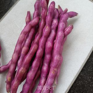 肉沫炒紫芸豆的做法步骤：1