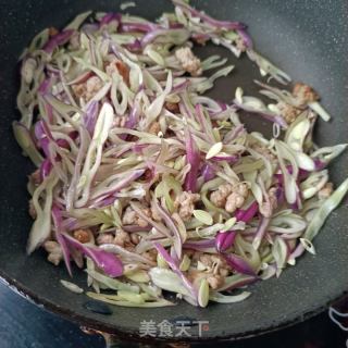 肉沫炒紫芸豆的做法步骤：6