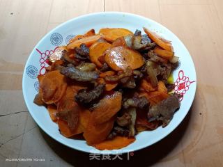 猪肉炒胡萝卜的做法步骤：5