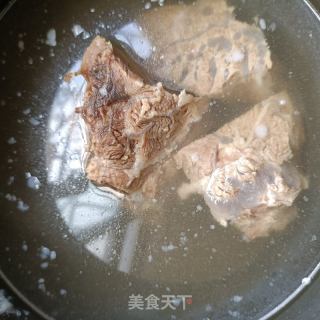 番茄炖牛腱子的做法步骤：4