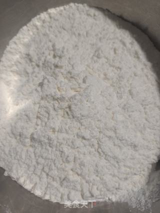 肉馅饼的做法步骤：1