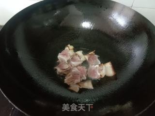 蒜苔香干炒腊肉的做法步骤：3