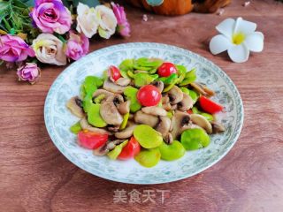 蚕豆蘑菇小炒的做法步骤：8