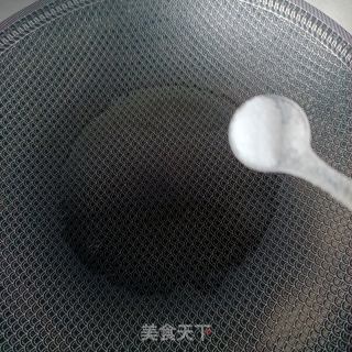 虾皮番茄鹅蛋汤的做法步骤：4