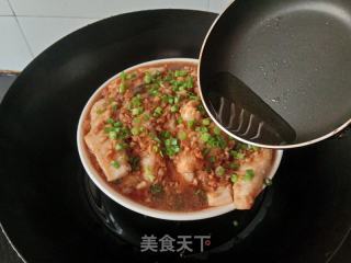 清蒸蒜蓉青鱼块的做法步骤：15