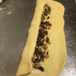 坚果面包圈的做法步骤：16