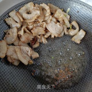 简易版回锅肉炒茄子的做法步骤：20