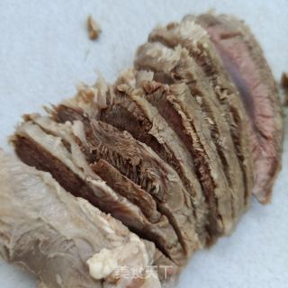 黄瓜木耳拌牛肉的做法步骤：6