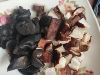 西红柿虾仁素卤的做法步骤：3