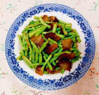 腊肉炒豆角的做法步骤：13