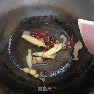 黑木耳焖老鸭的做法步骤：5