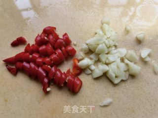 十三香麻辣玉米粒的做法步骤：2