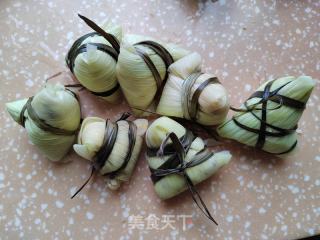 玉米叶八宝粽的做法步骤：12