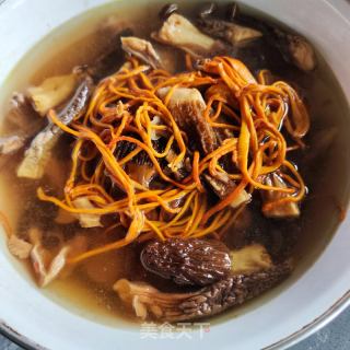 菌菇炖鸽子的做法步骤：5
