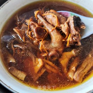 菌菇炖鸽子的做法步骤：8