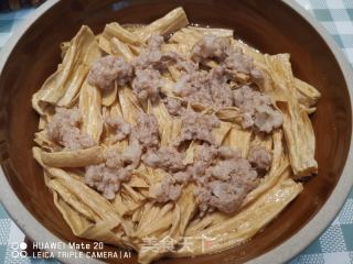 肉沫蒸腐竹的做法步骤：5