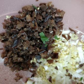 木耳肉末苋菜包的做法步骤：14