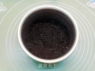奥利奥酸奶慕斯蛋糕的做法步骤：4