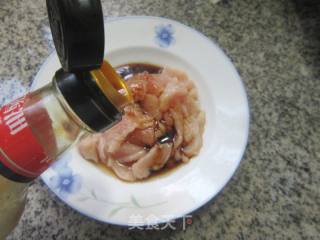 香干鸡胸肉炒西瓜皮的做法步骤：6