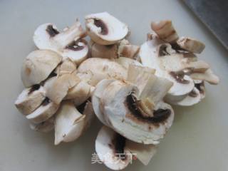 蘑菇毛毛菜荞麦面的做法步骤：2