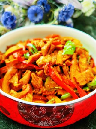 豆干炒肉的做法步骤：11