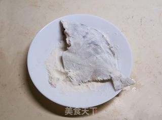 红烧平鱼的做法步骤：3