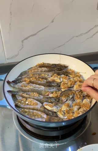 珐琅锅焖小海鲜的做法步骤：8