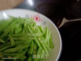 素炒四季豆的做法步骤：2