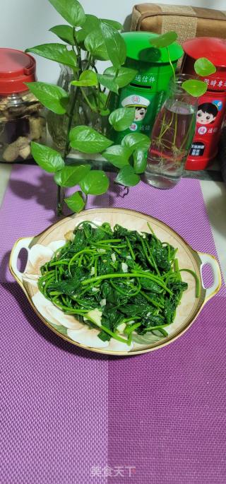 腐乳汁炒番薯叶的做法步骤：9