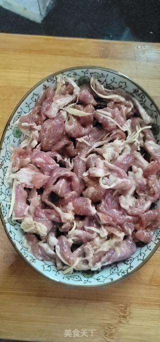 瘦肉蒸鹿茸菇的做法步骤：4