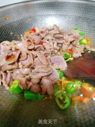 爆炒鸡胗的做法步骤：13