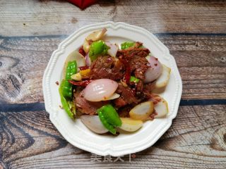 螺丝椒洋葱炒驴肉的做法步骤：11