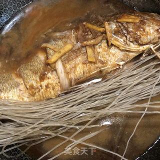 炖黄花鱼的做法步骤：7