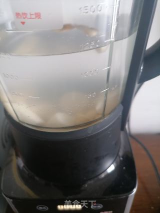 山药莲子糊的做法步骤：3