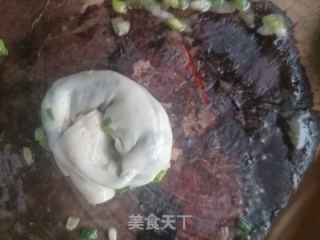 饺子皮葱油饼的做法步骤：8