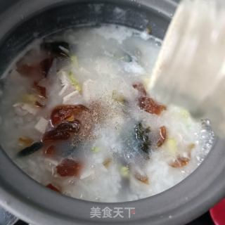 皮蛋瘦肉粥的做法步骤：15