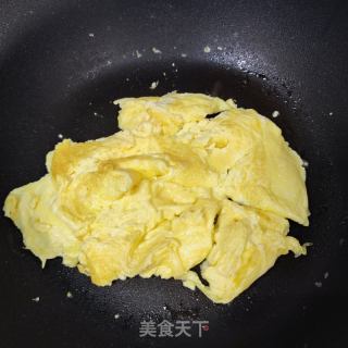 鸡蛋炒青菜菌菇的做法步骤：5