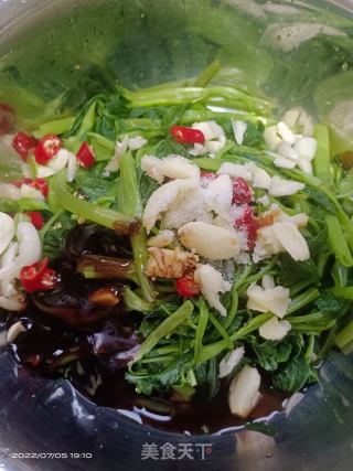蒜蓉空心菜的做法步骤：5