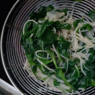 金针菇参苗拌鸽胸肉的做法步骤：11