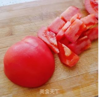 西红柿炒鸡蛋的做法步骤：2
