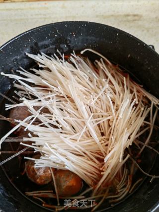 火锅肉丸子煮苕粉的做法步骤：4