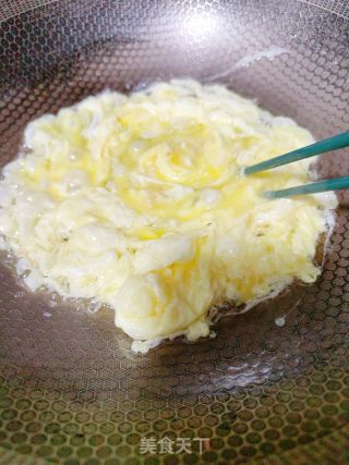 鸡蛋炒烫皮丝的做法步骤：6