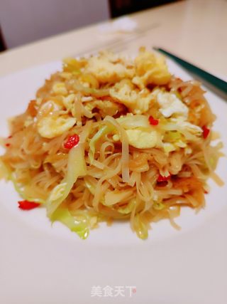 鸡蛋炒烫皮丝的做法步骤：15