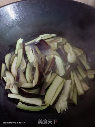 蒜蓉茄子的做法步骤：2