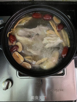 黄芪党参当归鸡汤的做法步骤：6