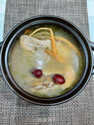 黄芪党参当归鸡汤的做法步骤：8