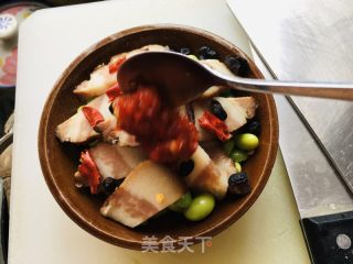 毛豆蒸腊肉的做法步骤：4
