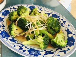 葱香豉油西兰花的做法步骤：9
