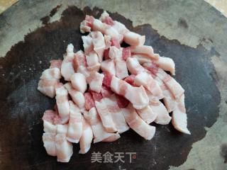 五花肉茄子粉丝煲的做法步骤：2